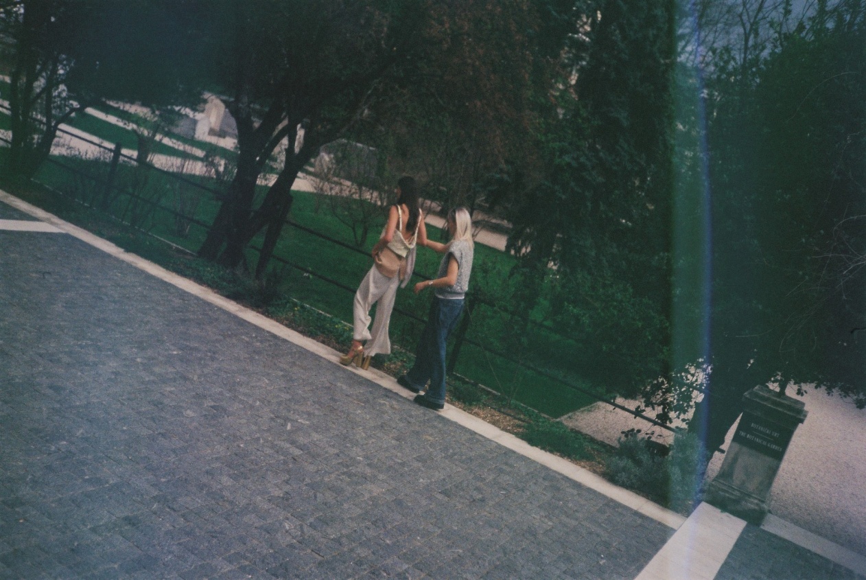 Bonjour_ba_IMG_1557digitalna_naslovnica_bts
