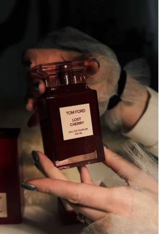 Za ova 3 Tom Ford parfema kažu da donose najviše komplimenata – Idealni za ljeto