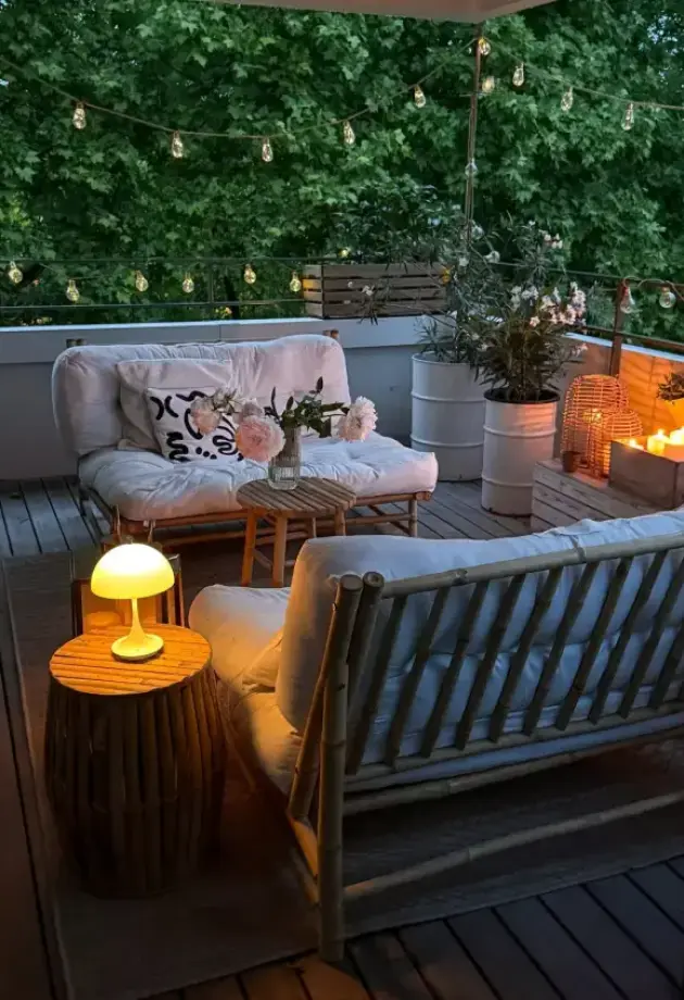 JYSK lampice i fenjeri koje svi žele – za balkon koji izgleda kao s Pinteresta