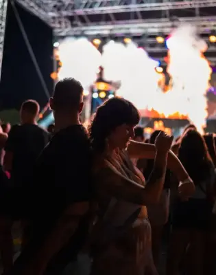 Mostar Summer Fest donosi sve što volimo ljeti, a sinoć je bio tek početak!
