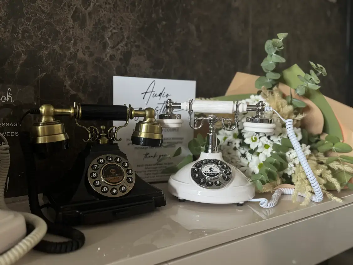 bonjour_ba20250626-130839retro_telefon