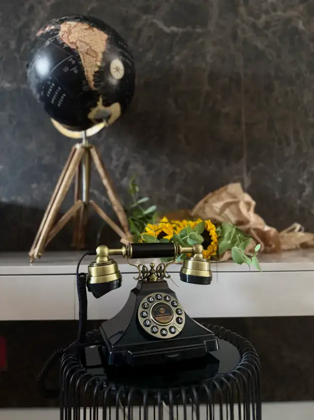 bonjour_ba20250626-130840retro_telefon
