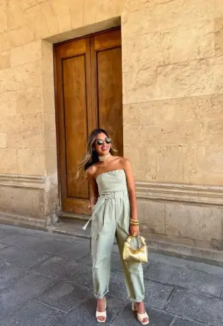 Jedan komad, cijeli outfit: Ovi Zara kombinezoni su sada na sniženju i ne želimo ih propustiti!