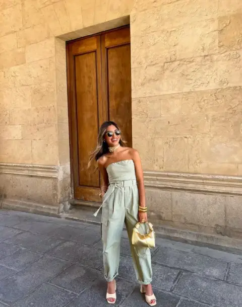 Jedan komad, cijeli outfit: Ovi Zara kombinezoni su sada na sniženju i ne želimo ih propustiti!