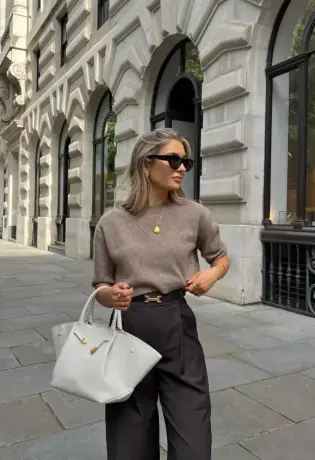 Zemljani tonovi + sniženja = savršen poslovni outfit u 10 komada