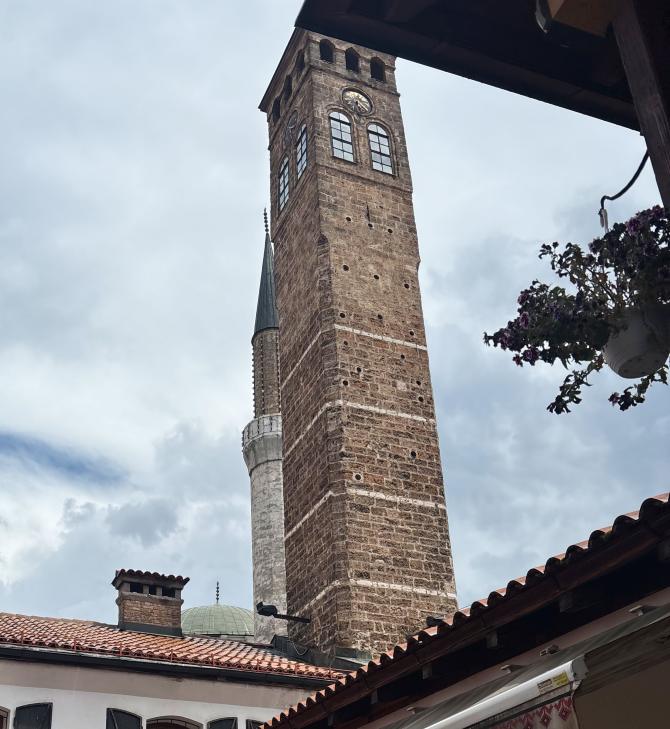 baščaršija_bašta_aeroplan_04_bonjour_ba
