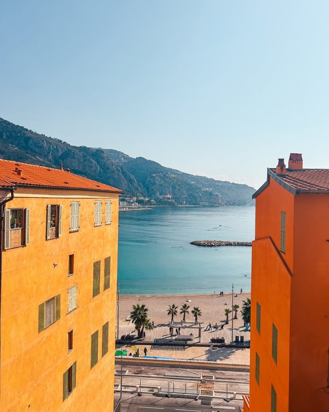 bonjour_ba01menton3