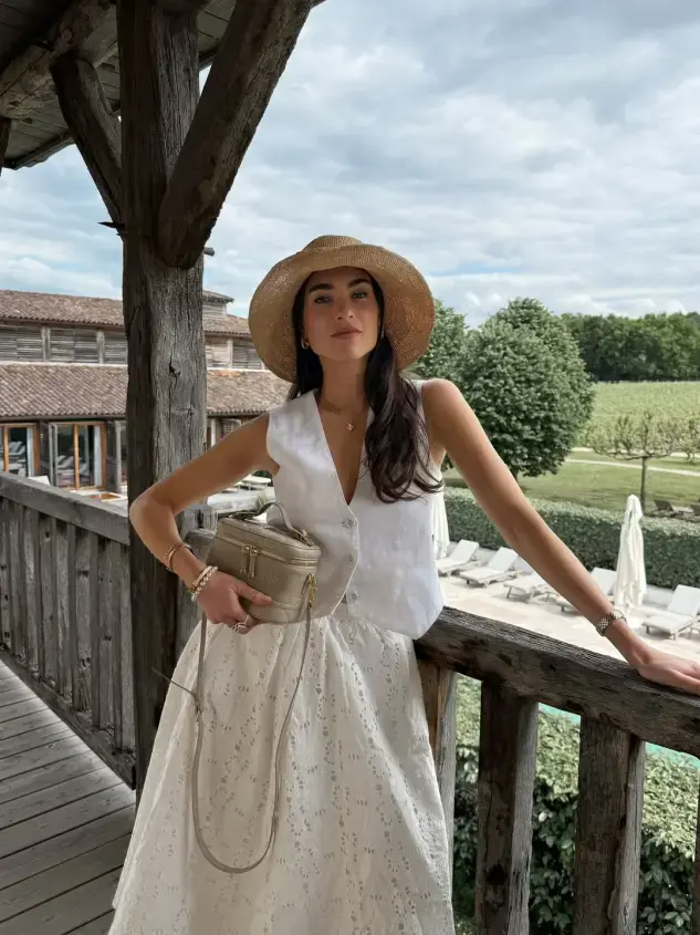 Elegantni, sniženi i lako se kombinuju: 10 ljetnih prsluka koje vrijedi ugrabiti sad!