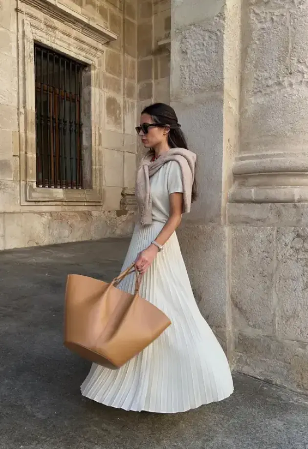 Riješi jutarnje dileme uz ovaj Sinsay outfit i budi spremna za posao u 5 minuta!