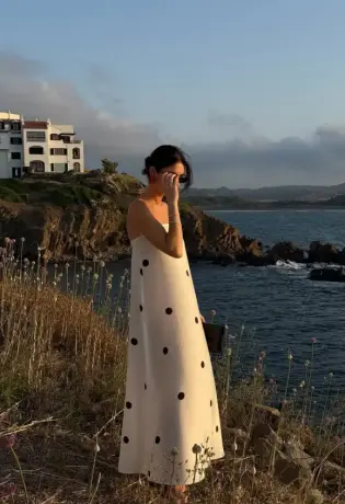 Ne čekaj dugo: Zara maksi haljine koje svi traže upravo su snižene!