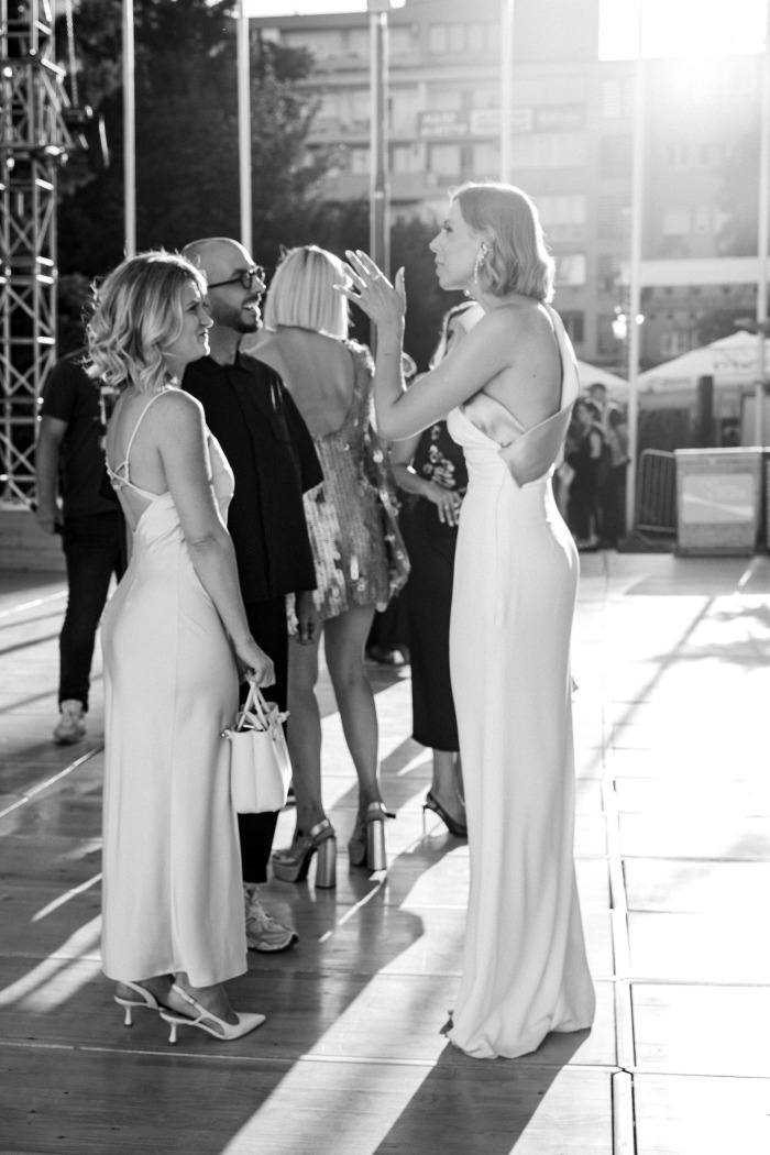 Bonjour_ba_22ana_cavar_