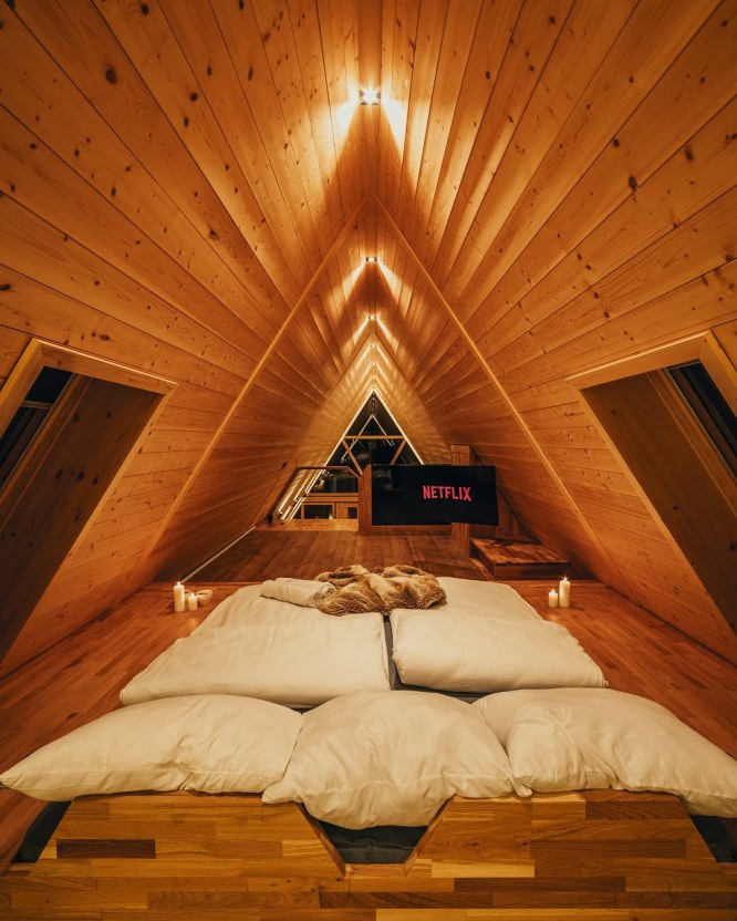 bonjour_ba05cozy_chalet