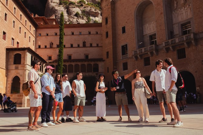 bonjour_ba05free_tours