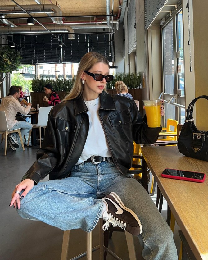 Zara jeans hlače: klasik koji trebamo u ormaru, a ova jesen je pravi trenutak za njih