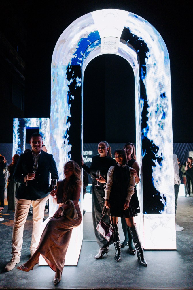 iqos_seletti13bonjour_ba