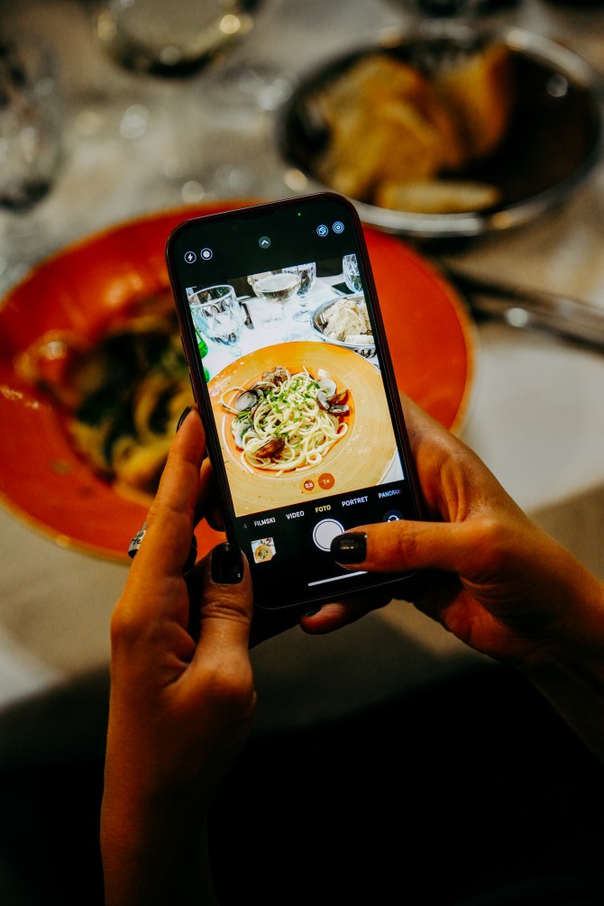 iqos_seletti14bonjour_ba