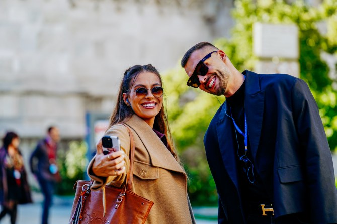 iqos_seletti17bonjour_ba