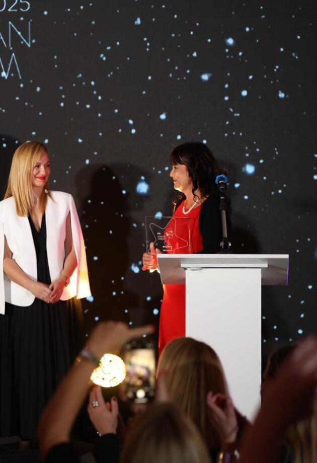 Noć posvećena ženama koje inspirišu: Održana Woman.comm of the Year gala ceremonija