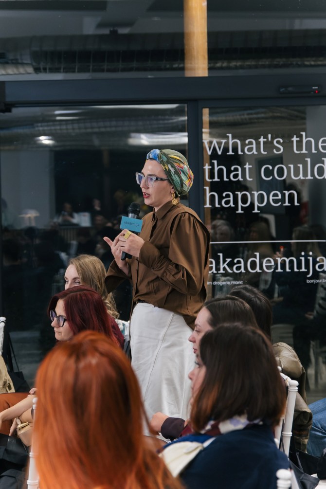 Jedna lokacija, jedna zajednička vizija i 100 žena: akademija koja je pomjerila granice