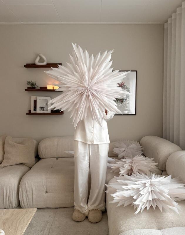 Toplina, svjetlost i malo čarolije: JYSK papirne zvijezde stvaraju najljepši cozy kutak