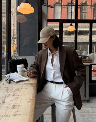 Tražite savršen smeđi blejzer? Našli smo 3 modela koji su trenutno na sniženju