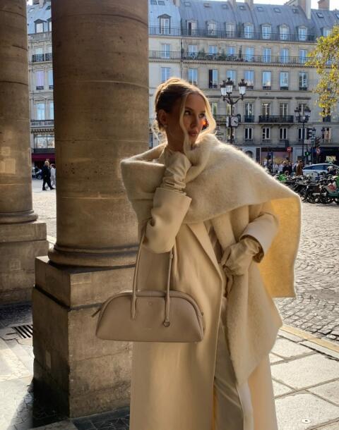 Pronašli smo šalove zbog kojih jedva čekamo hladna jutra, tople napitke i prvi snijeg