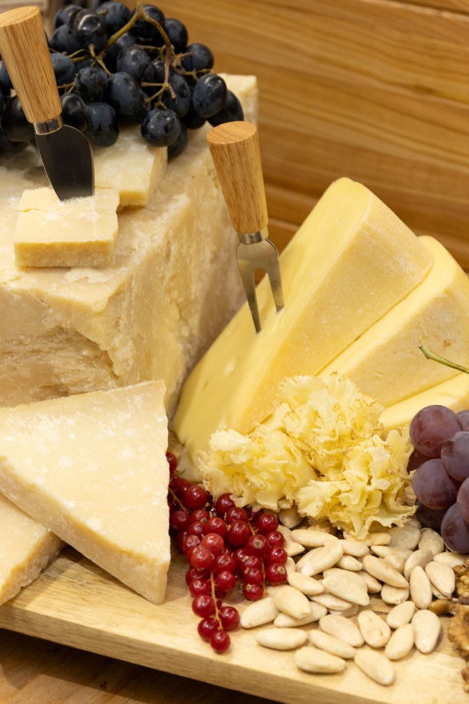 crvena_jabuka_poklon_paketi4bonjour_ba