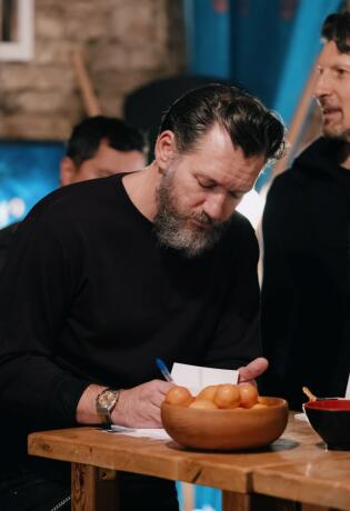 Kada poezija govori tiho, a pogađa snažno: Promocija prvijenca Jasmina Porobića