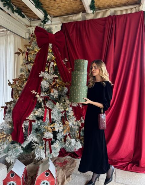 Massimo Dutti sniženje donosi svečane haljine savršene za Novu godinu.