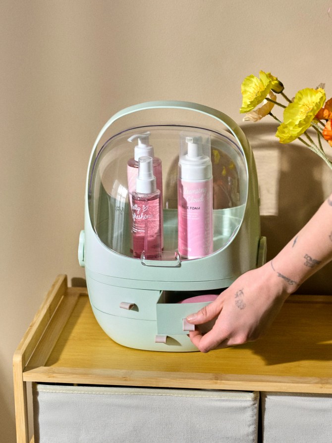 sinsay_organizatori_za_sminku_kozmetiku2bonjour_ba