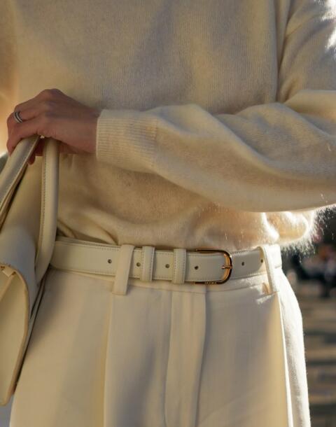 Za hladnije dane biramo bijeli džemper koji ide uz sve, a među ovih 10 modela, dva su na sniženju.