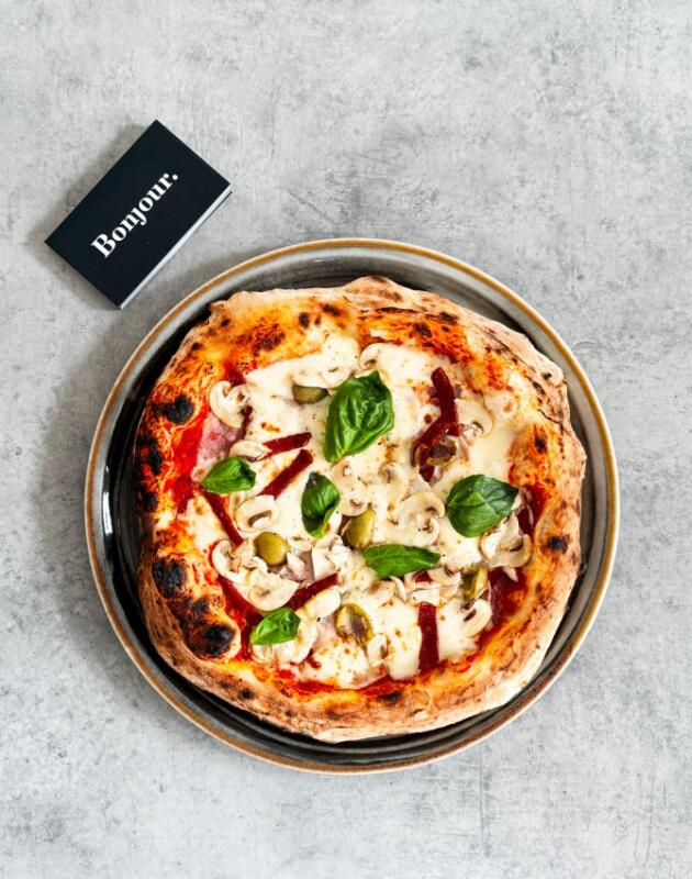 Posjetili smo novu pizzeriju u Sarajevu čija je priča krenula s balkona i postala ozbiljna gastro adresa.