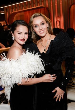 Trendovi u frizurama i makeupu za 2026. već su tu, a postavlja ih ovih 6 izdanja s Golden Globes.