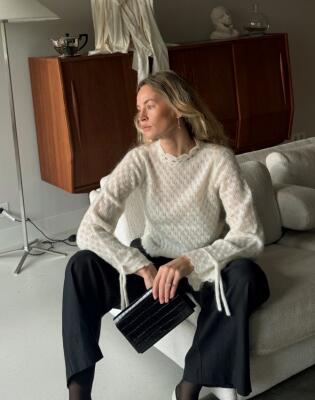 Crne hlače nam uvijek trebaju, a Reserved sniženje do 70% donosi pravo dobar izbor.