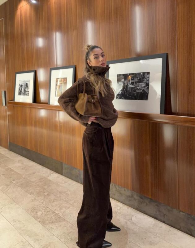 Ušli smo na Reserved stranicu po jedan zimski džemper, a završili s listom od 10 sniženih modela.