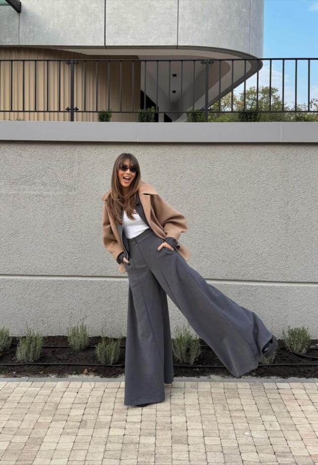 Sive hlače koje funkcionišu u svim kombinacijama, sada su povoljnija shopping opcija.