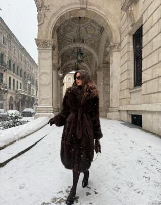 Zašto se uvijek vraćamo smeđoj boji? Ovih 20 komada to objašnjava, a neki su trenutno na sniženju.