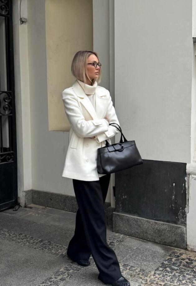 Za radne dane kada je garderoba važna koliko i praktičnost, izdvajamo Zara hlače za posao do 40 KM.