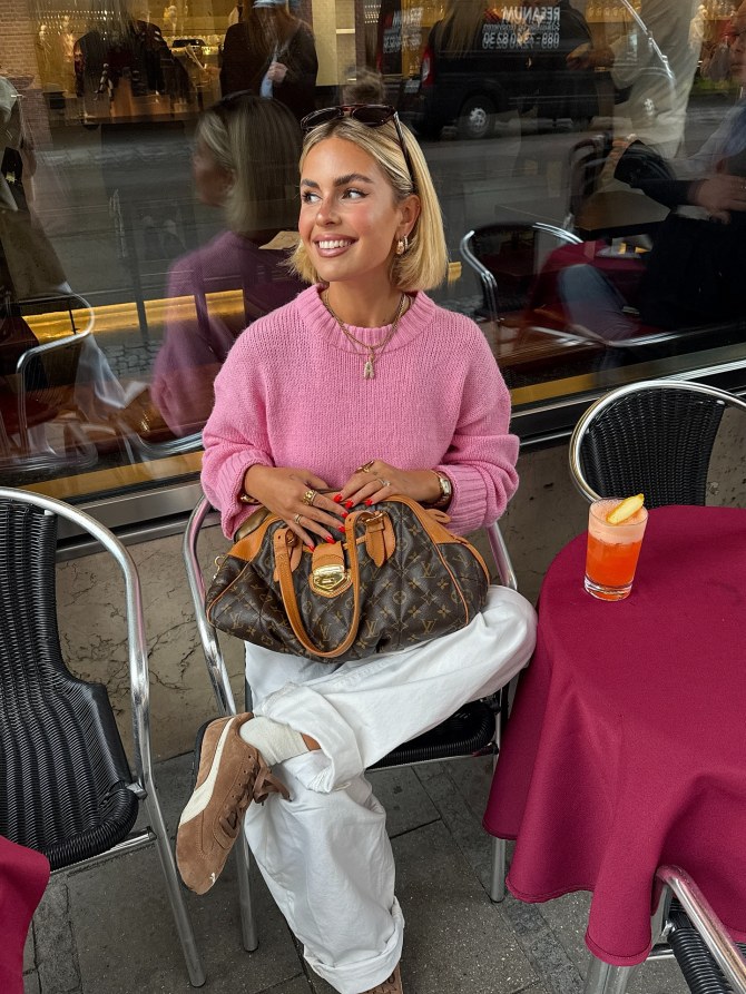 Roza džemperi za proljeće: Pronašli smo modele koje ćete lako uklopiti uz sve