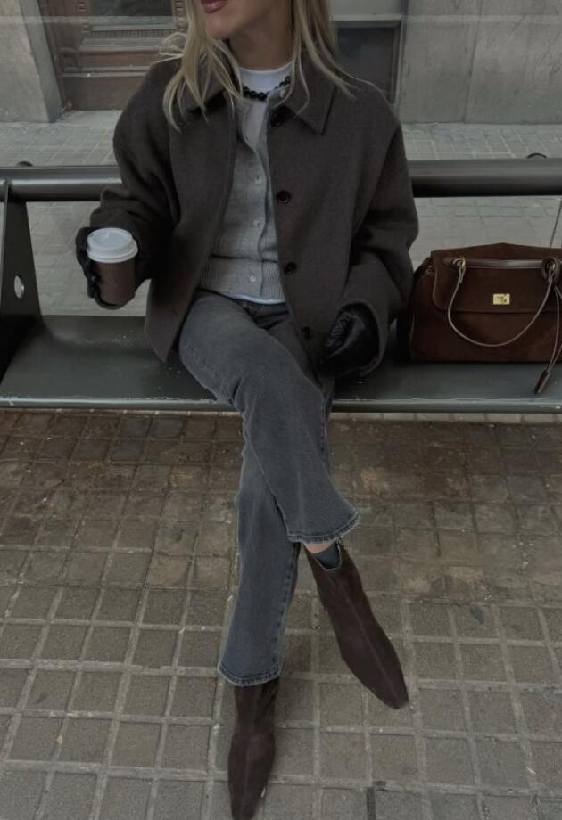 Tražili smo kratke čizme za prelaznu sezonu, a ZARA nam je dala 10 sjajnih opcija.