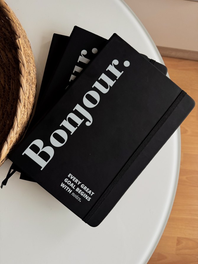 bonjour_notes_giveaway8bonjour_ba