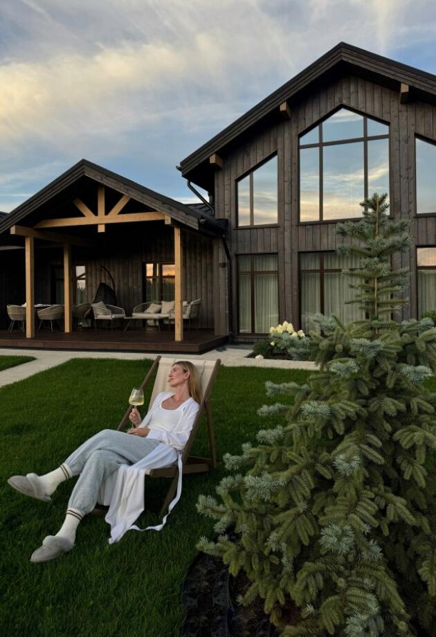 Sunčani dani dolaze, a ova vila blizu Mostara izgleda kao razlog da već otvorite Booking