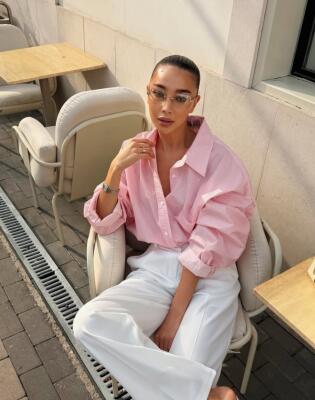 Kad ne znamo šta obući, bijele hlače su uvijek najbolji odgovor: 5 modela koji to i dokazuju