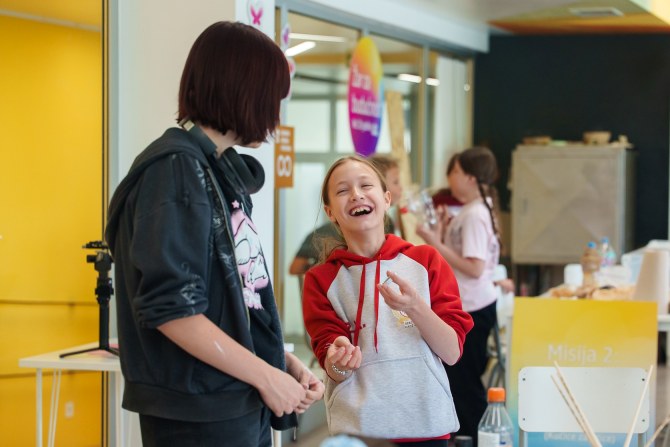 dm_dan_planete_zemlje15bonjour_ba