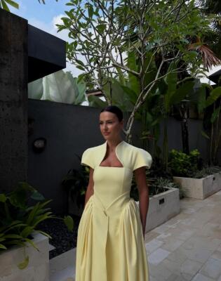 Je li žuta haljina novi trend za vjenčanja? Našli smo 5 opcija (da vi ne morate).