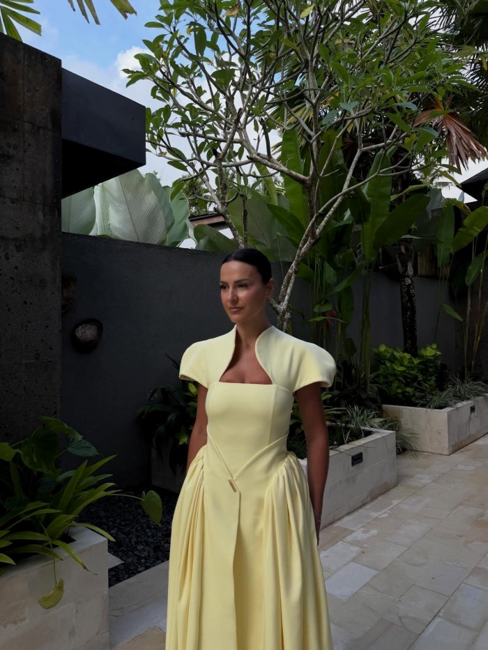 Je li žuta haljina novi trend za vjenčanja? Našli smo 5 opcija (da vi ne morate).