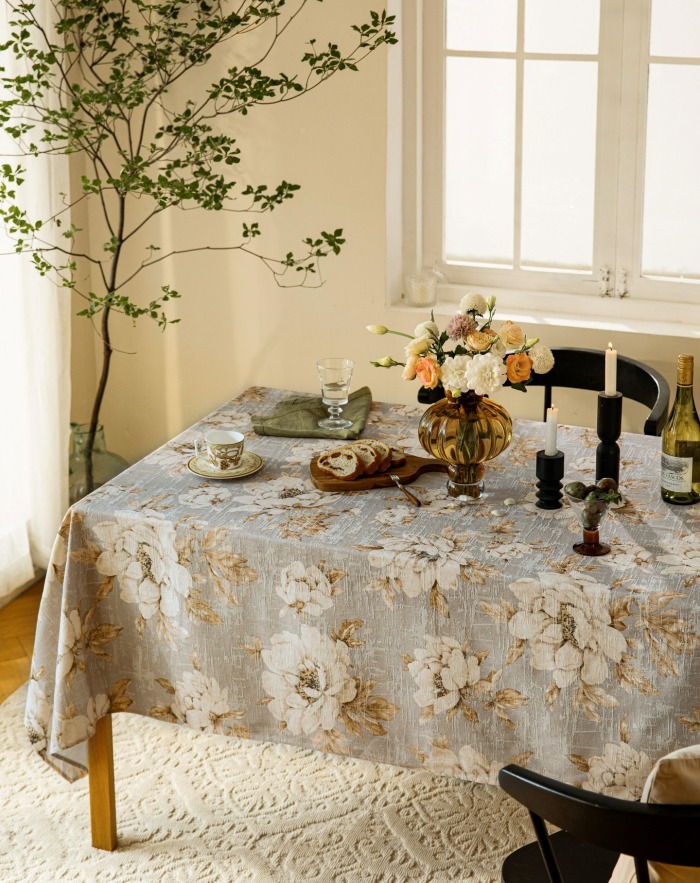 Do 15 KM: 4 cvjetna stolnjaka iz Sinsay koja instant uljepšavaju dom