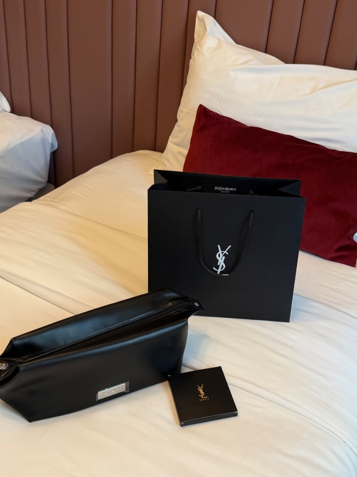 Bonjour_Ba_YSL_beauty_block_party_ (6)