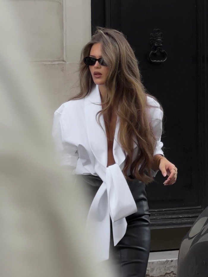 Saint Laurent košulja koju svi nose: Komad od 2300$ koji je postao nova modna opsesija