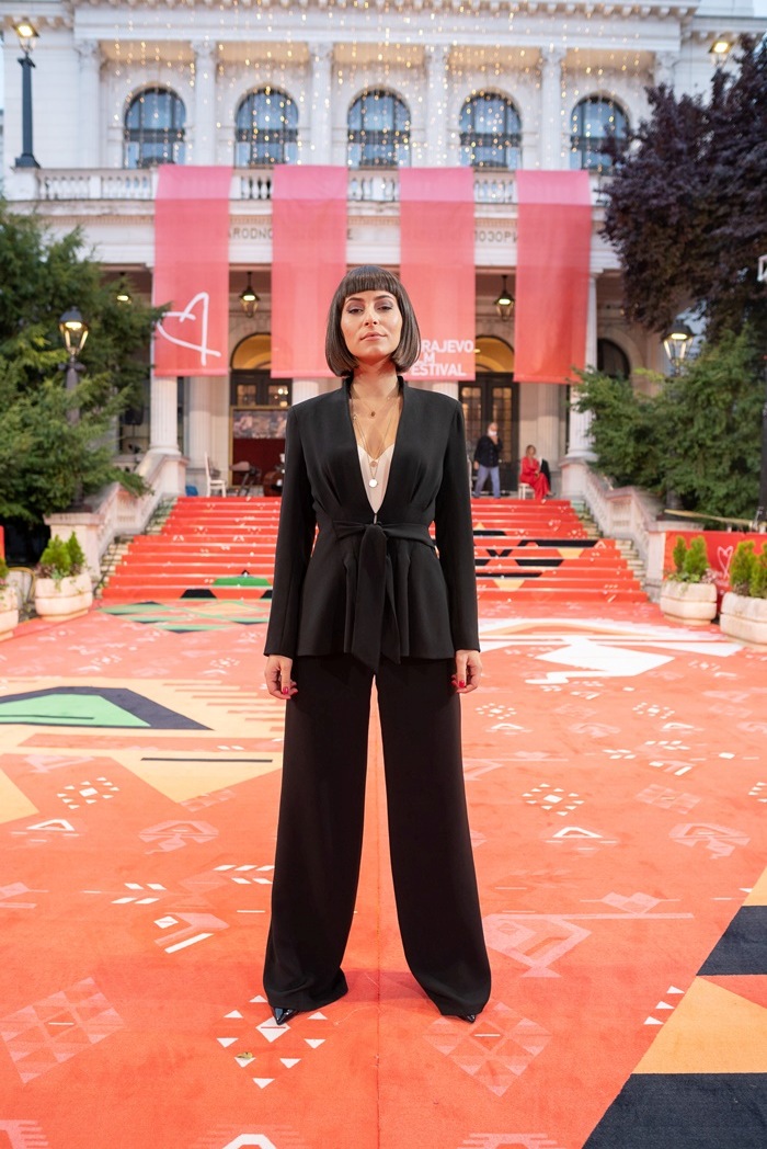 Bonjour.ba-Alisa Cajic Lookback  Alisa_Čajić_2020_Belma_Tvico a